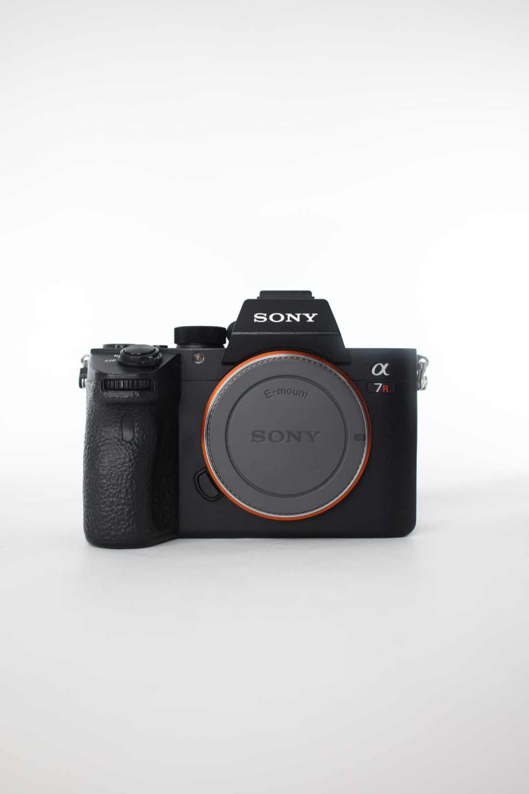 Sony A7RIII/3370378 A7R Mark III, Body Only, Used
