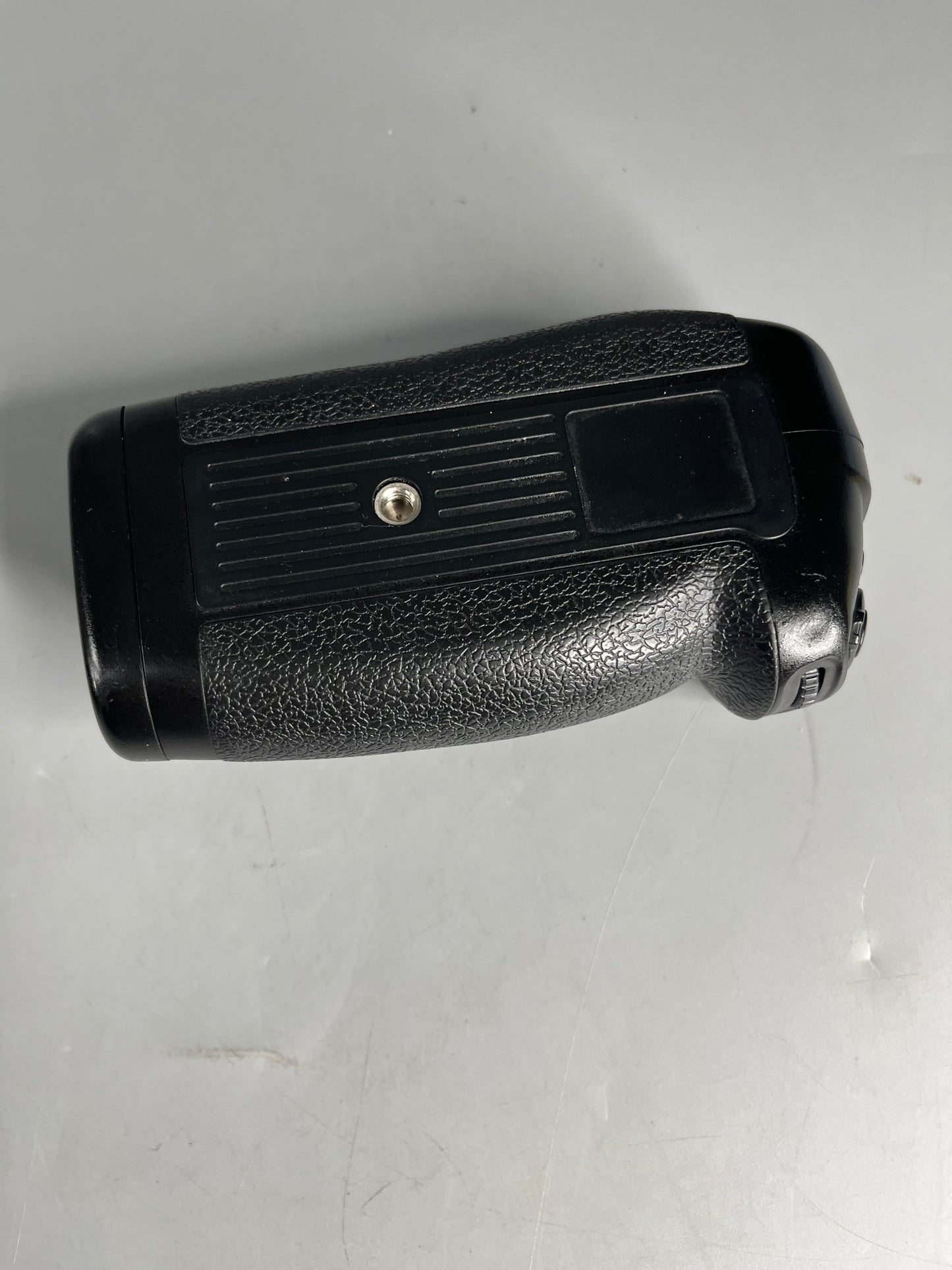 Neewer D500 Replacement Battery Grip, Used
