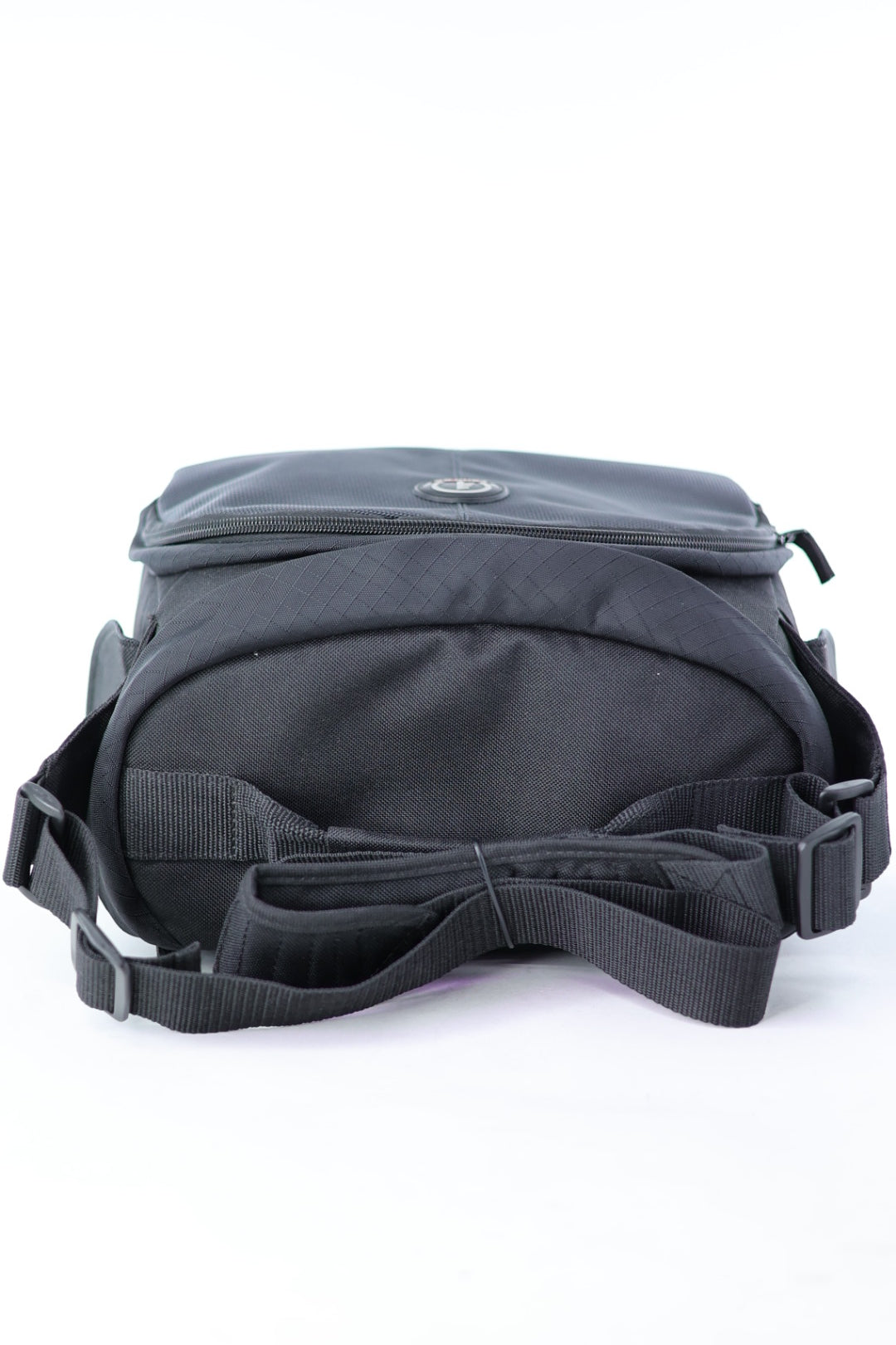 Tamrac Messenger Bag, Black/Gray, Used
