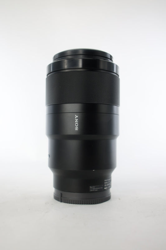 Sony SEL90M28G/1841190 FE 90mm f/2.8 Macro G OSS Lens, Used