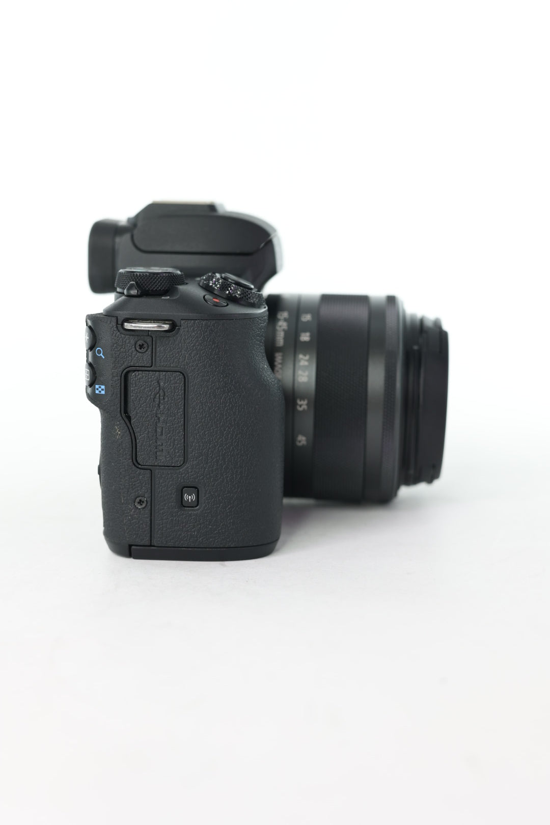 Canon M50/1545/03232 EOS M50 + 15-45mm Lens, Used