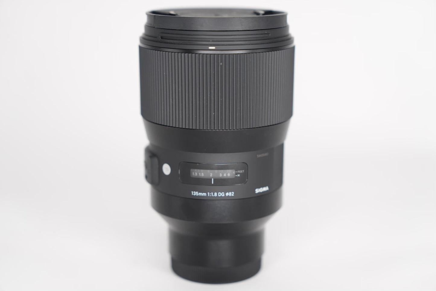 Sigma 135/1.8S/35452 135mm f/1.8 DG HSM ART Lens F/Sony, Used