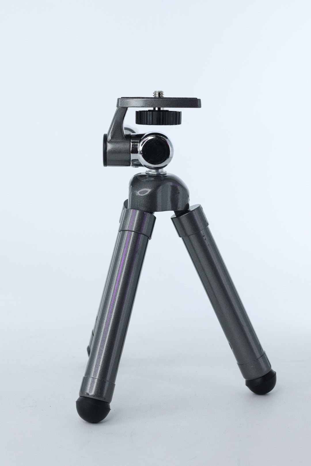 Cullman 50010 Mini Tripod, Used