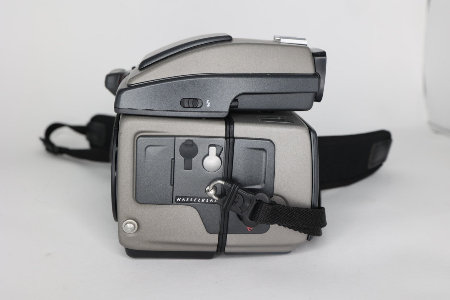 Hasselblad H1 + HC 80mm f/2.8, Used