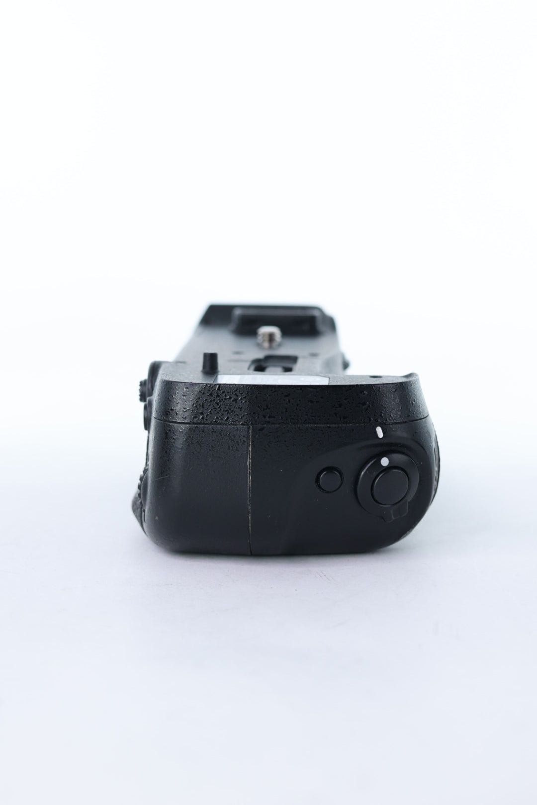 Nikon MBD18/41016 MB-D18 Battery Grip F/D850, Used
