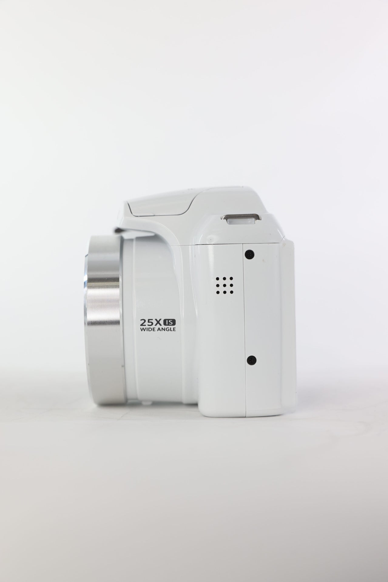 Kodak PixPro AZ252 Digital Camera, White, Used