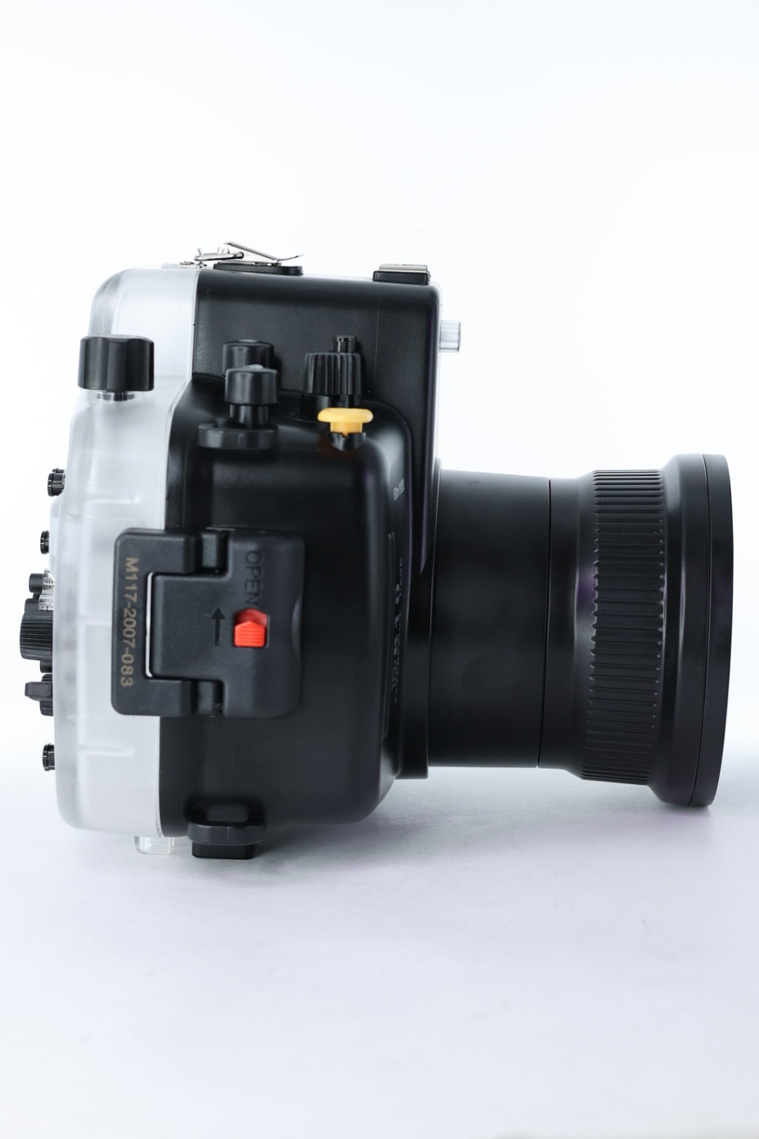 Nikon D810/33697 D810 Body Only + Underwater Case, Used