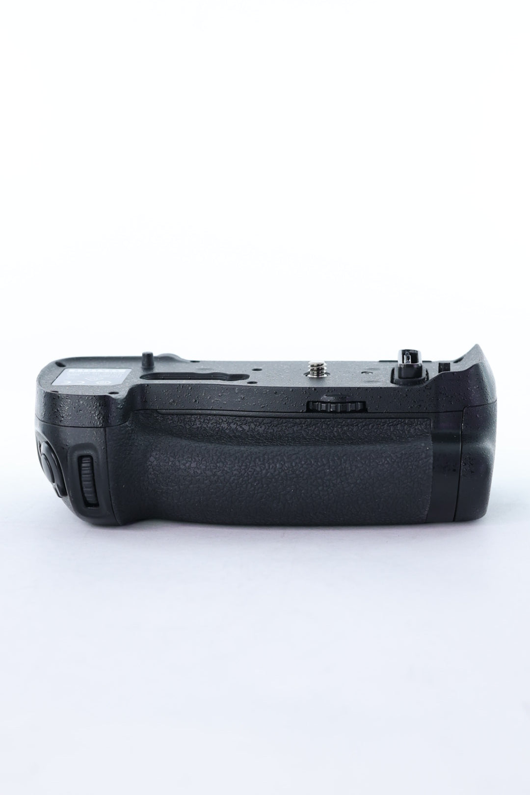 Nikon MBD18/41016 MB-D18 Battery Grip F/D850, Used