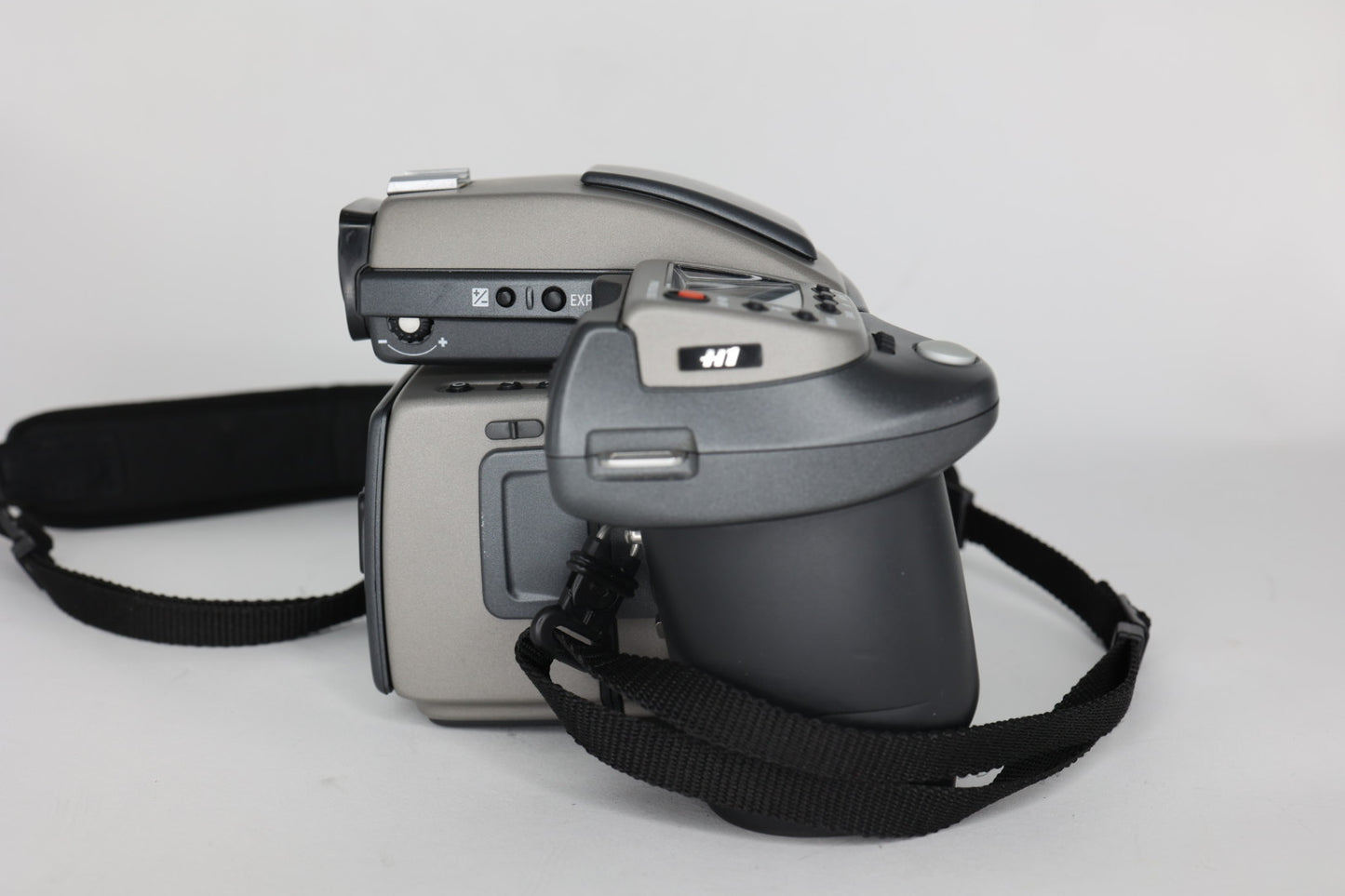 Hasselblad H1 + HC 80mm f/2.8, Used