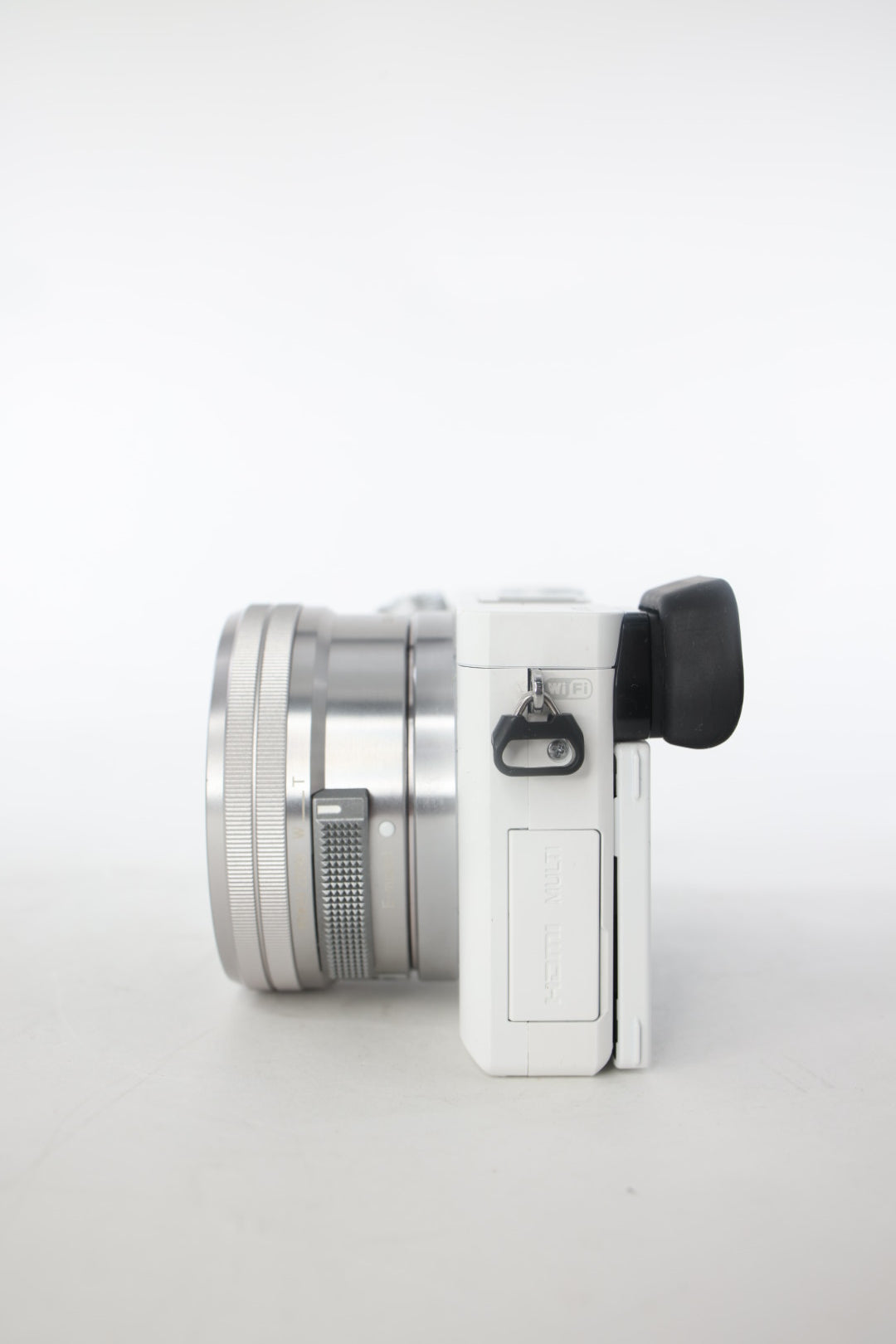 Sony A6000L/3491570, A6000, E PZ 16-50mm f/3.5-5.6 OSS, White, Used