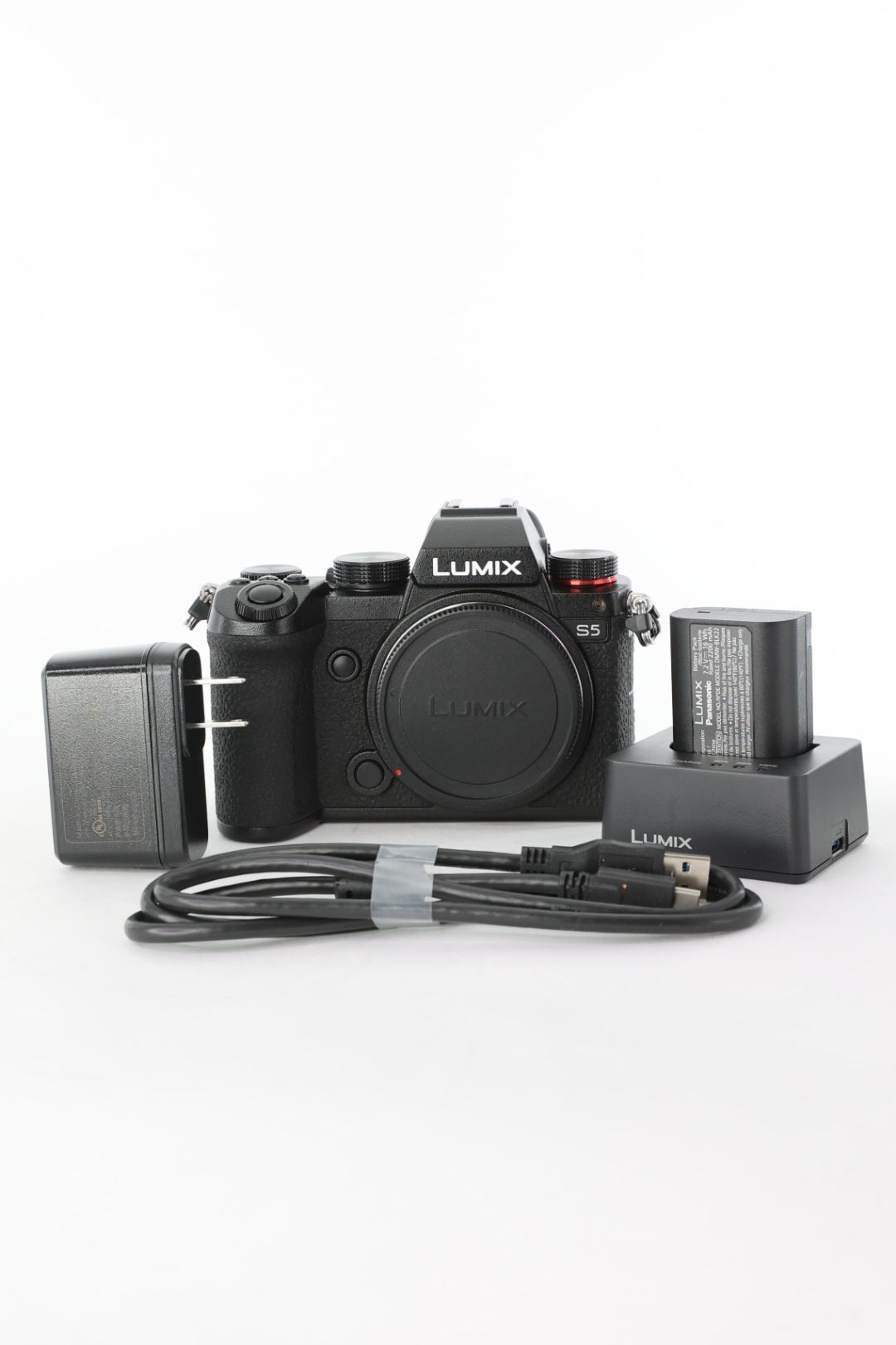 Panasonic S5/2060/02588 Lumix S5 + Lumix 20-60mm f/3.5-5.6, Used