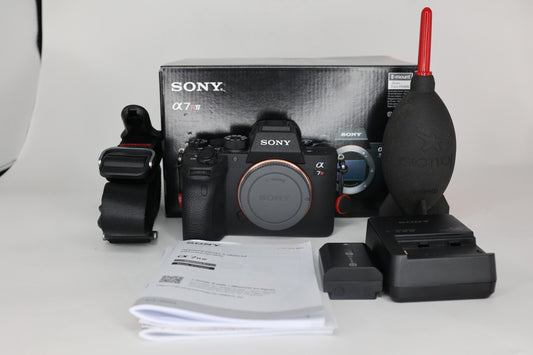 Sony A7RIV/3371489 A7R Mark IV Body Only, Used