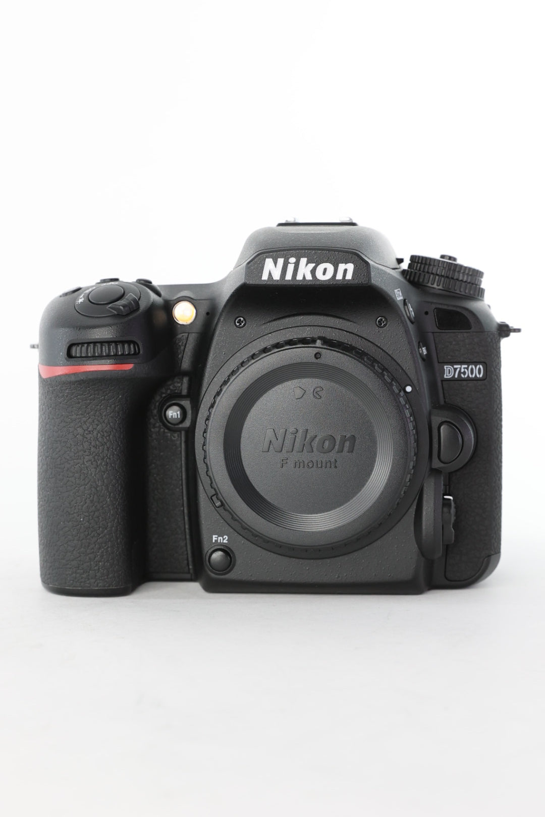 Nikon D7500/18140/43920 D7500, AF-S 18-140mm f/3.5-5.6G ED VR, Used
