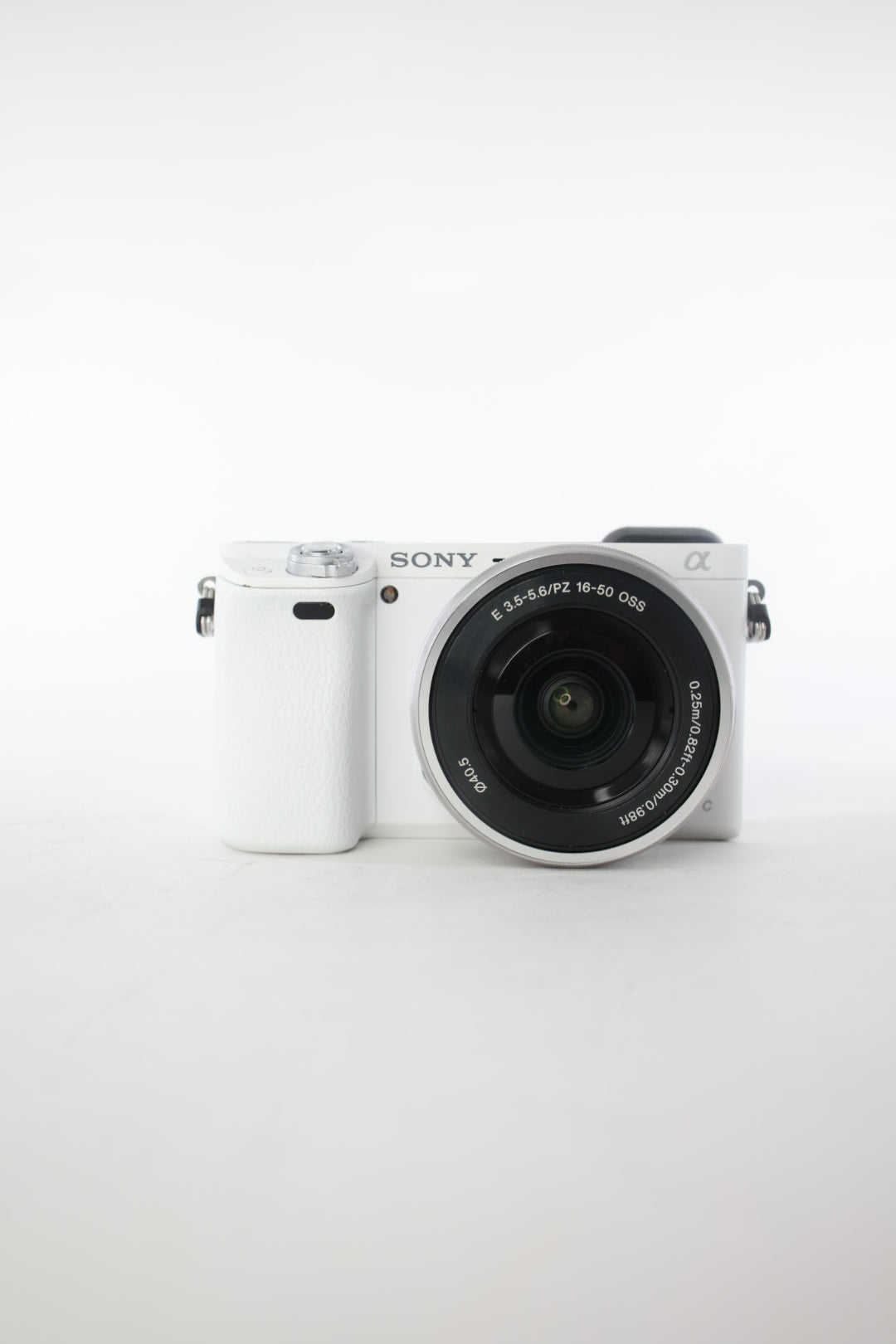 Sony A6000L/3491570, A6000, E PZ 16-50mm f/3.5-5.6 OSS, White, Used