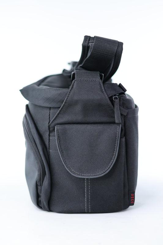 Tamrac Messenger Bag, Black/Gray, Used