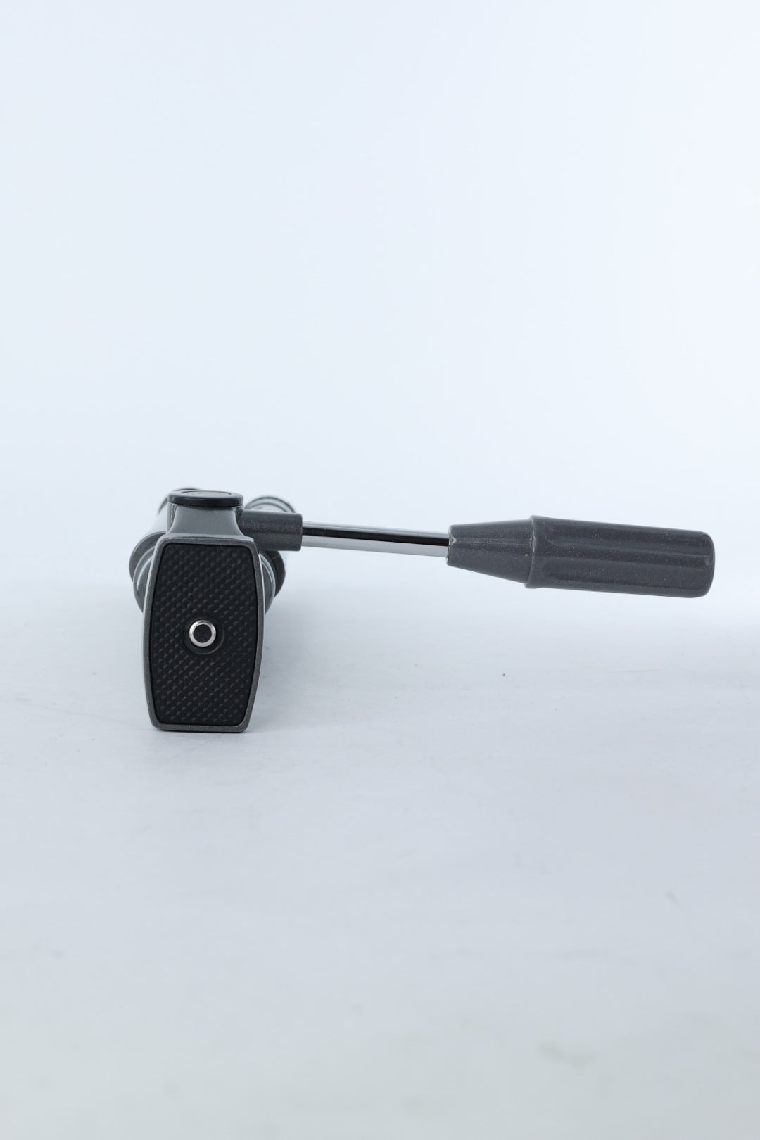 Cullman 50010 Mini Tripod, Used