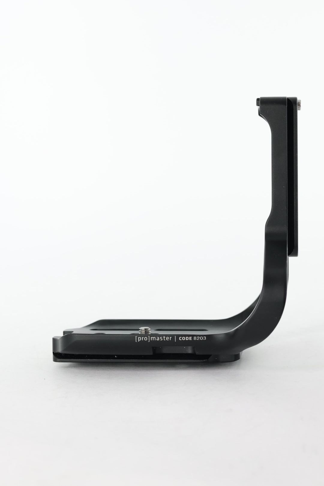 Promaster 8203 Battery Grip L-Bracket F/D500, Used