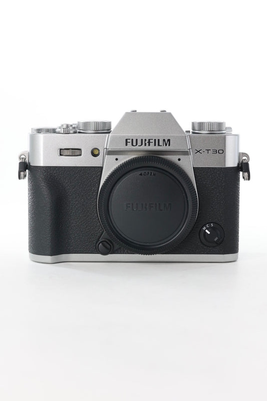 Fujifilm XT30II/1545/S/09406, XT30 II XC 15-45mm f/3.5-5.6 OIS PZ Lens Silver, Used