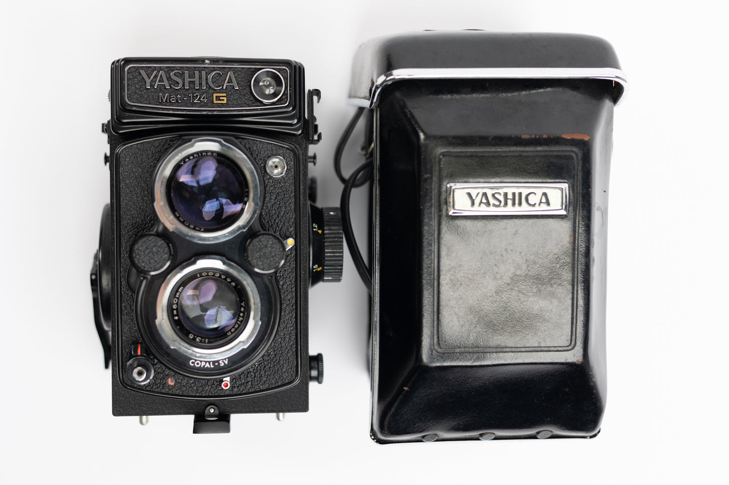 Yashica 124G/04887 Mat-124G 120 Film Camera, Used