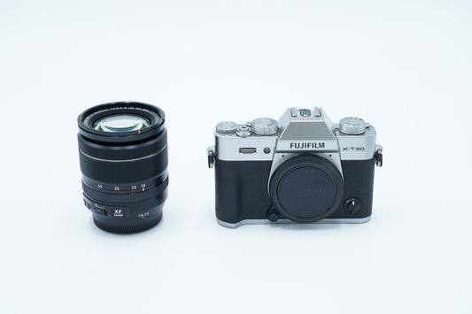 Fujifilm XT30II/1855/S/11451, XT30 II XF 18-55mm f/2.8-4 R Lens Silver, Used