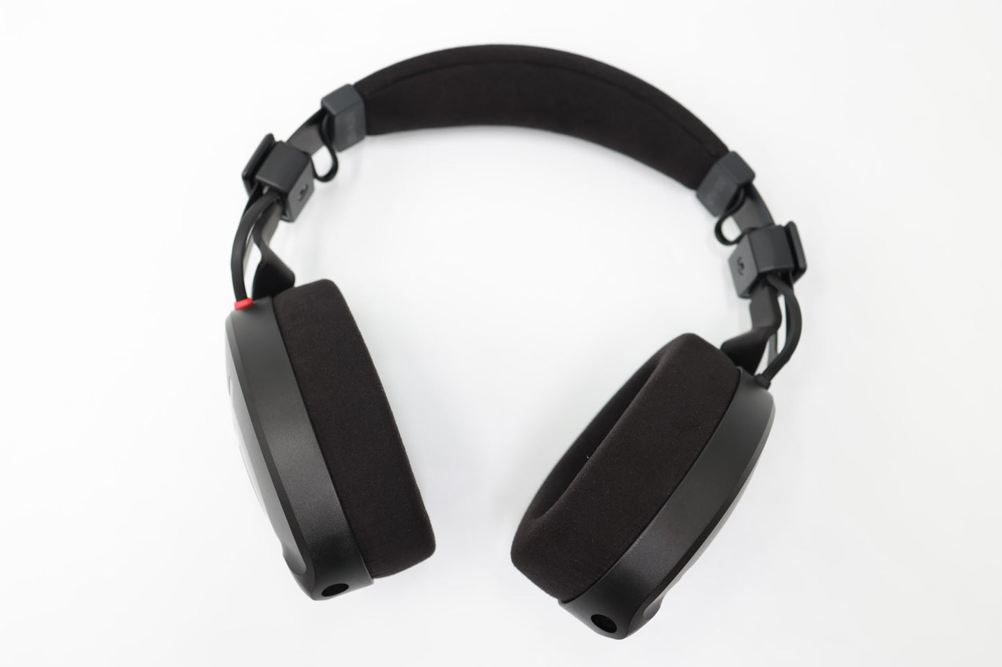 Rode NTH100 Professional Closed-Back Over-Ear Headphones (Black), Used