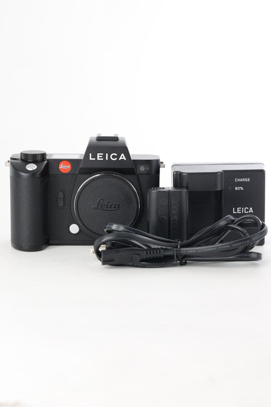 Leica SL2/62003 Premium Mirrorless Digital Camera, Used