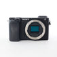 Sony A6400M/3378045, E 18-135mm F/3.5-5.6 OSS Lens + SmallRig Cage 2310, Black, Used