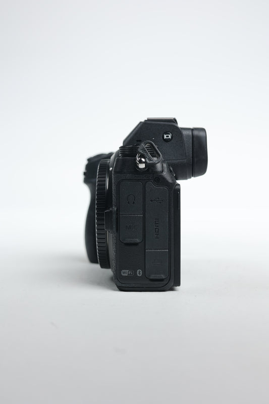 Nikon Z6BODY/60610 Z6, Body Only,  Used