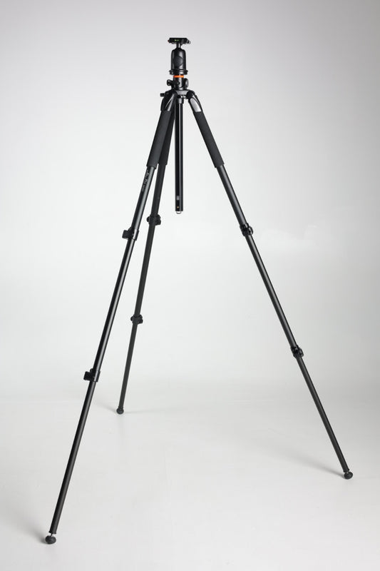 Vanguard Alta Pro 263AT Tripod, Used