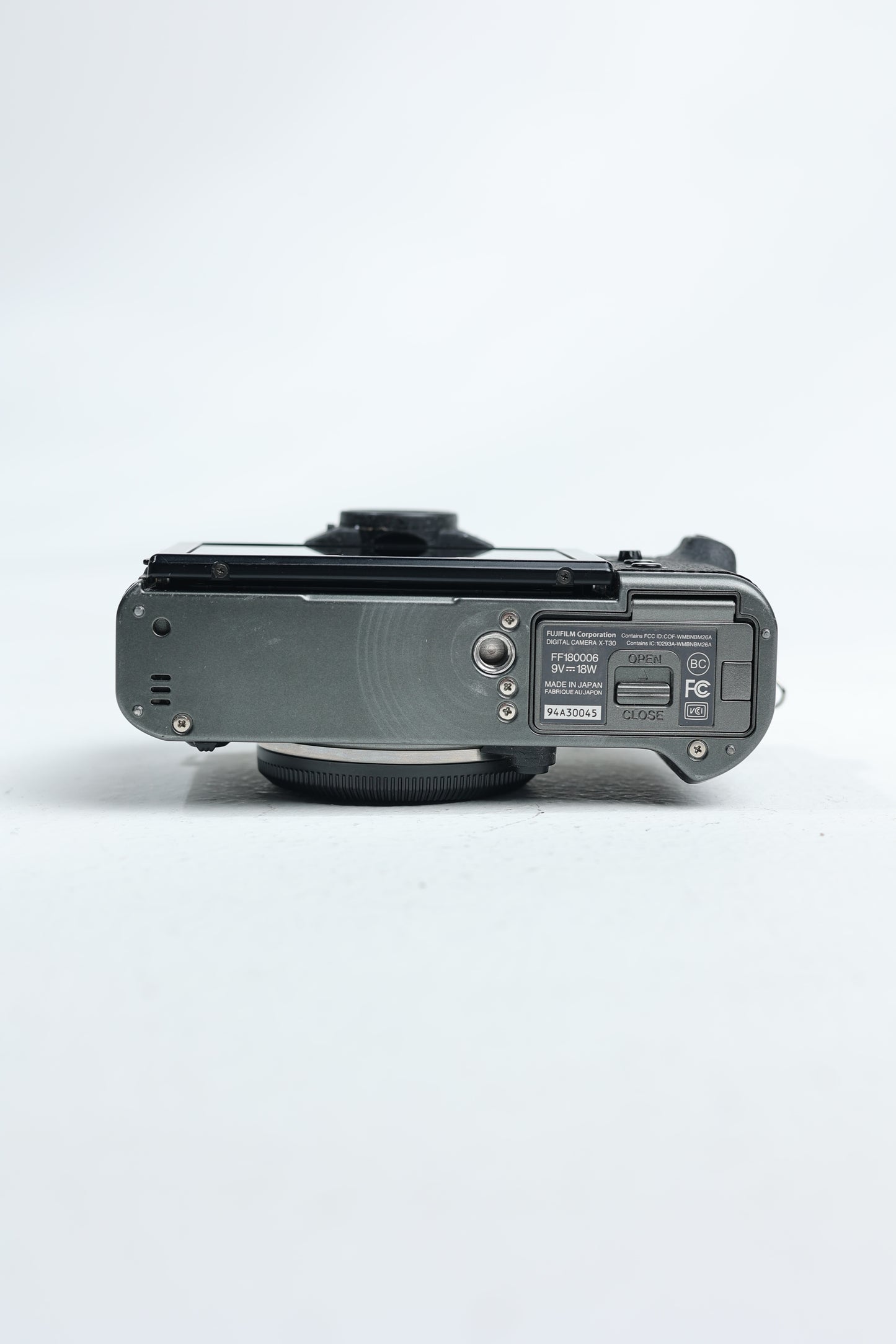 Fujifilm XT30/BODY/30045 XT30, Body Only Graphite Silver, Used