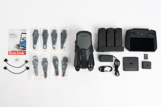 DJI MAVIC3FMK/12AED Mavic 3 Fly More Combo w/many extras, Used