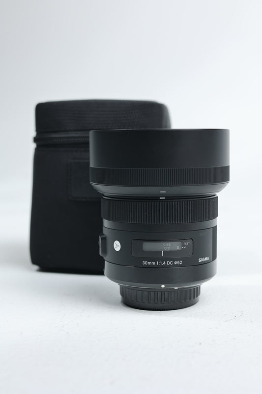 Sigma 30/1.4P/94727 30mm f/1.4 DC Art F/Pentax K, Used