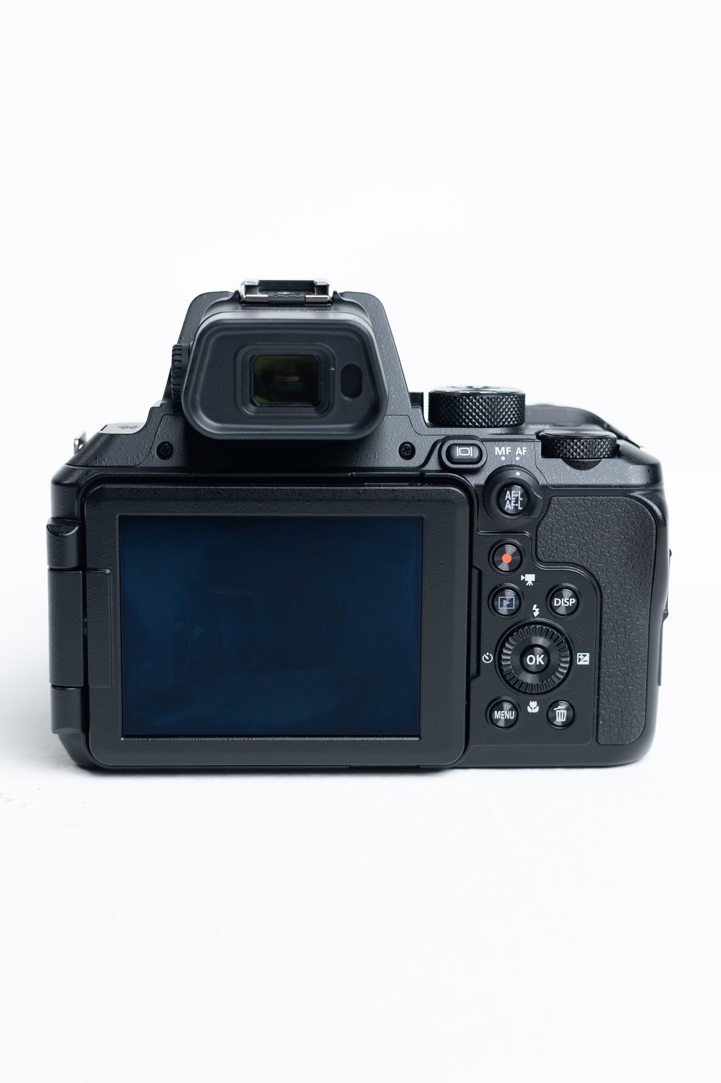 Nikon P950/07110 Coolpix Digital Camera, Used