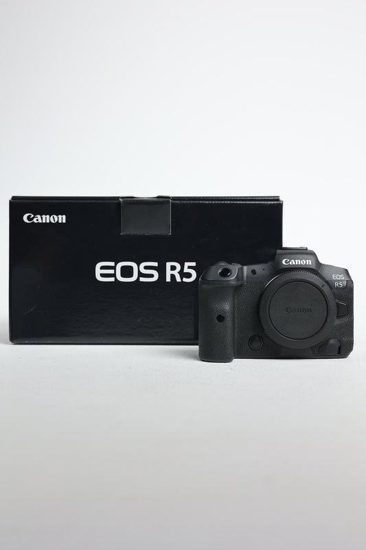 Canon EOSR5/00863 R5 Mirrorless Digital Camera, Body Only, Used