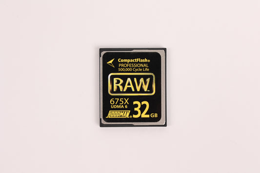 Hoodman RAW 675x UDMA 6 32GB CompactFlash Card, Used