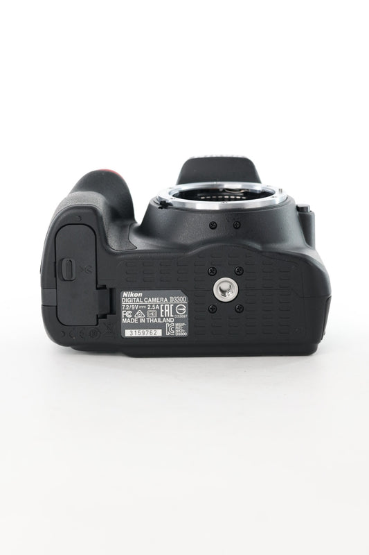 Nikon D3300/1855/59762 D3300 + AF-S 18-55mm f/3.5-5.6G II DX VR, Used