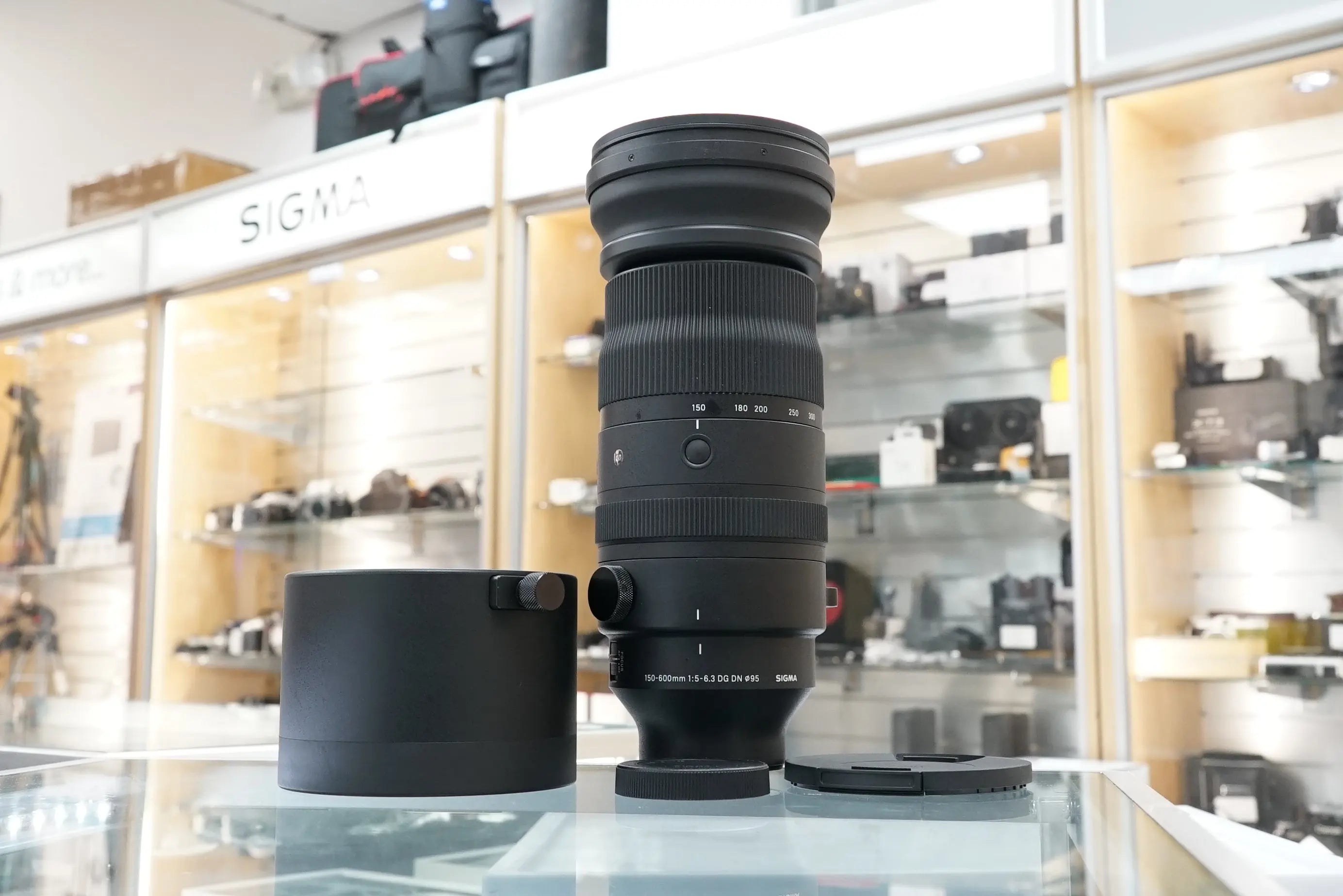 Sigma 57546 150-600mm f/5-6.3 DG DN OS S (Sports) Autofocus Lens