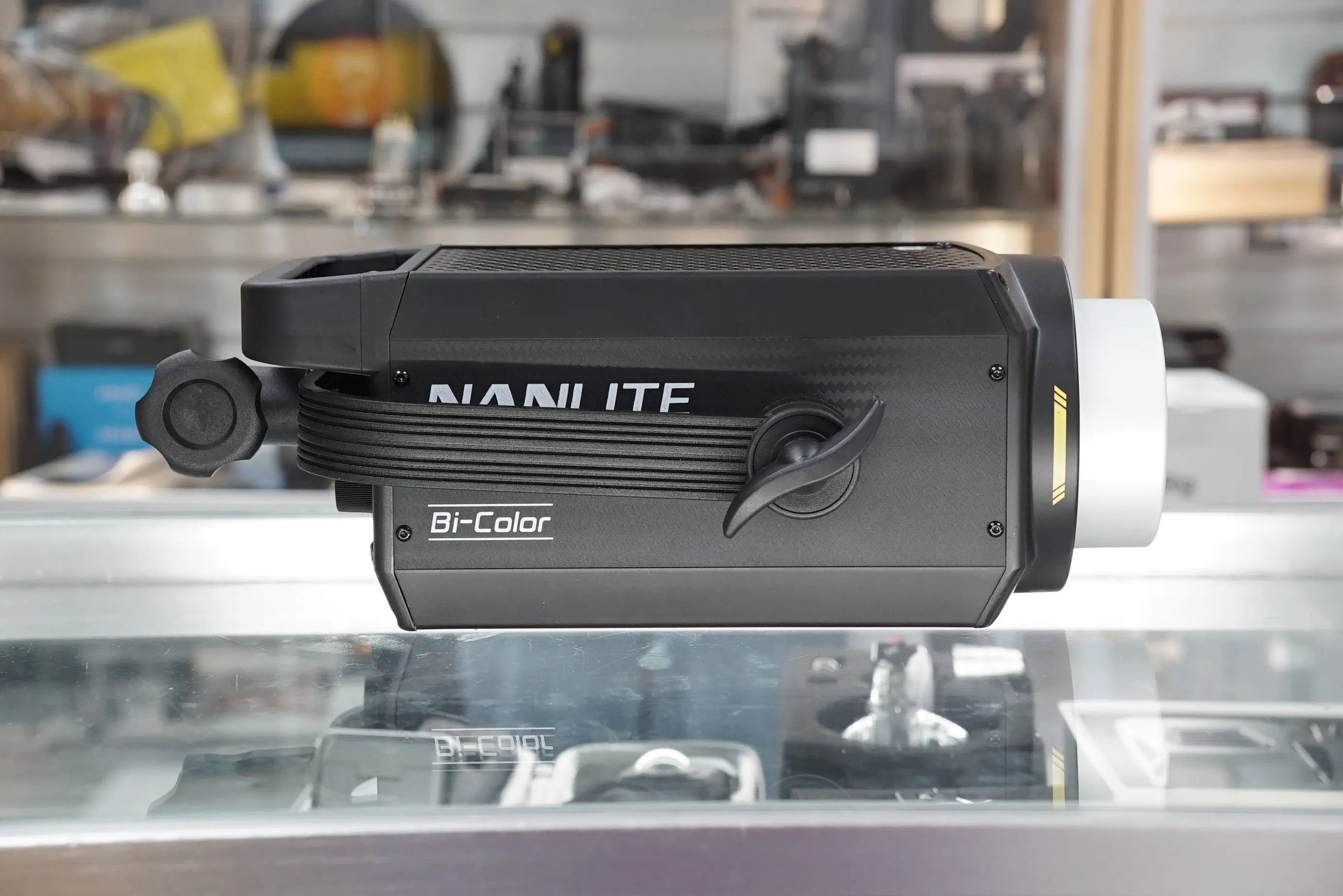 NANLITE FS300B-30064 FS-300B LED Bi-Color Spot Light, Used