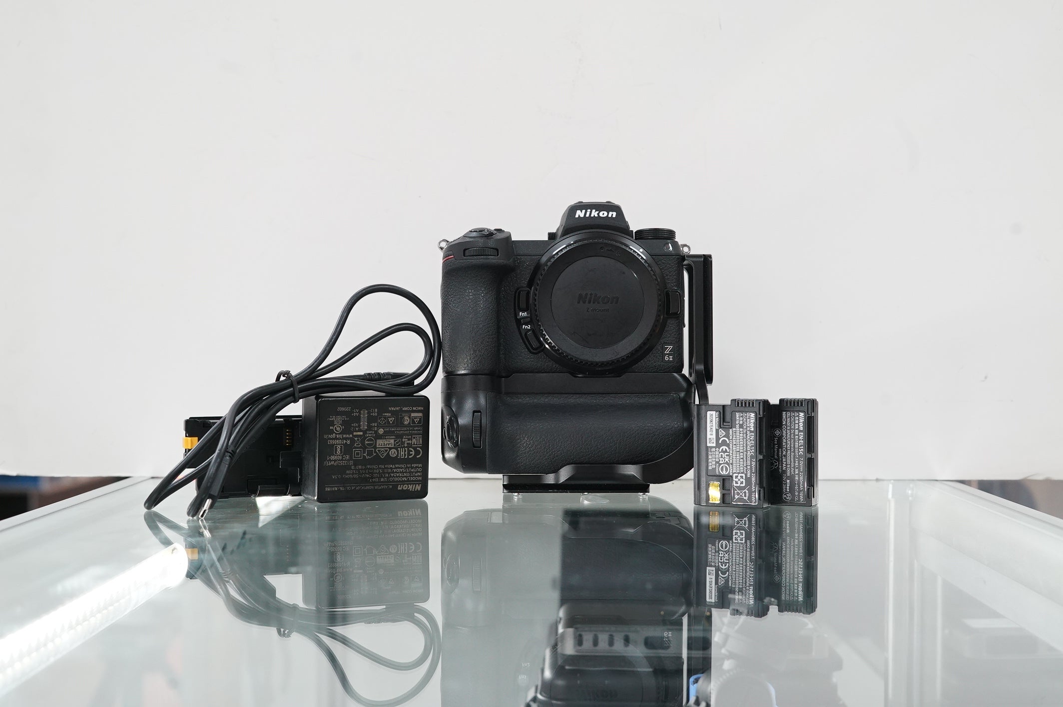 Nikon Z6 II Mirrorless Camera w/MB-N11 Battery Grip #03286, Used