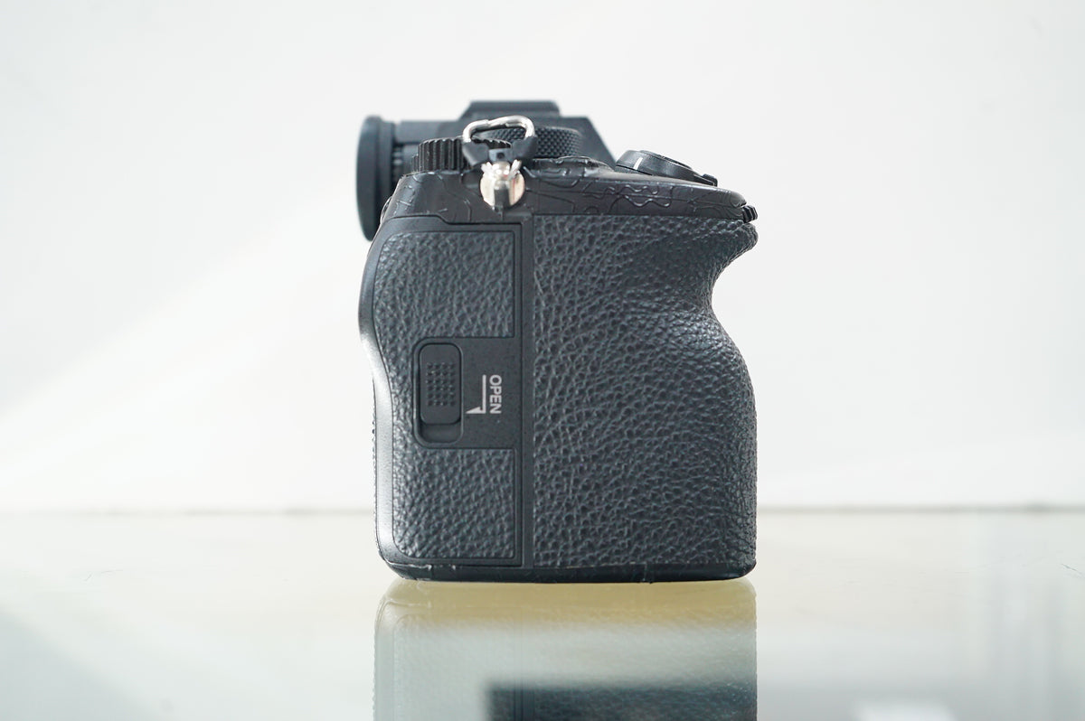 Sony a7 IV Mirrorless Camera #6123607, Used