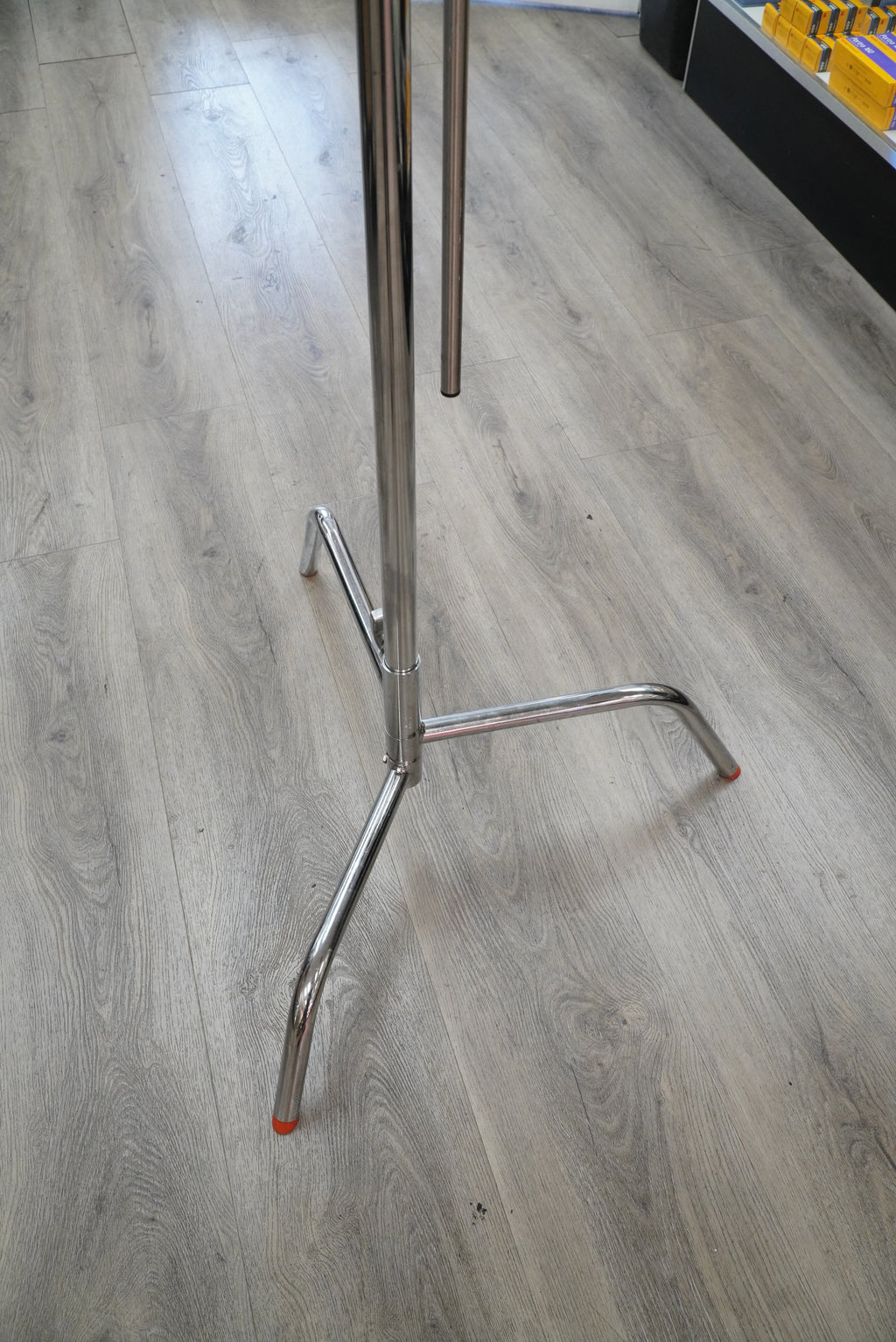Matthews Studio Equipment Hollywood Century 40" C-Stand Grip Arm 756040 Chrome, Used