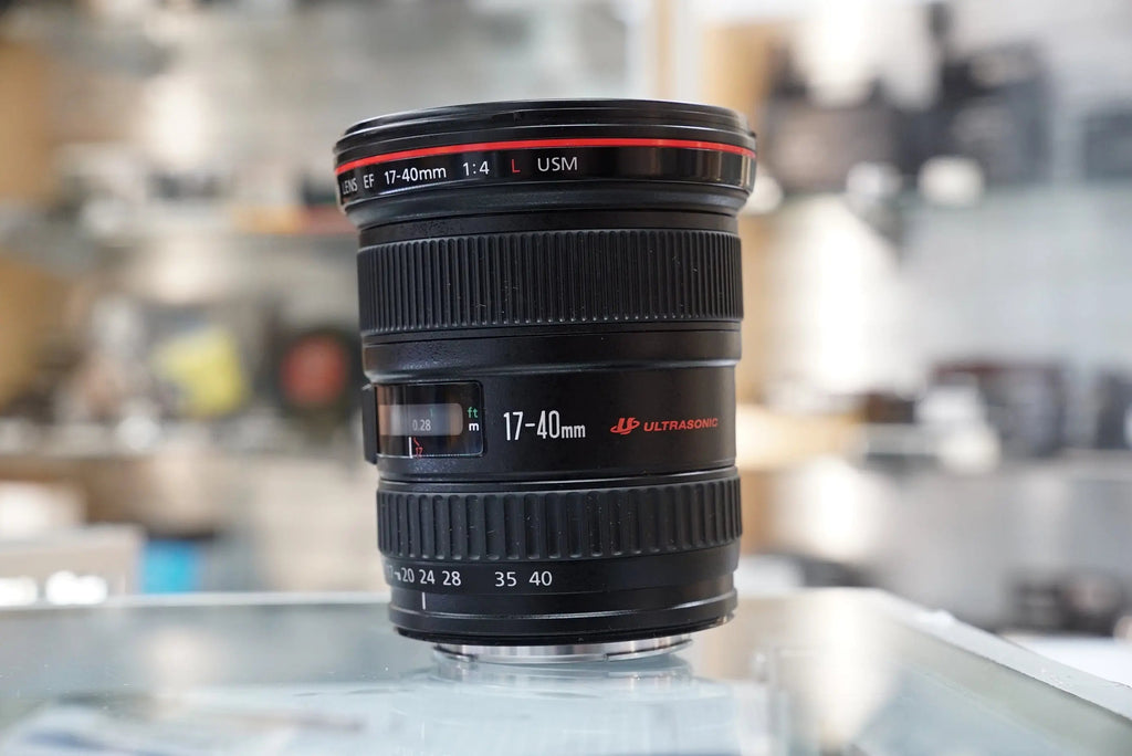 Canon EF 17-40mm f/4 L USM Lens (77) #62235, Used