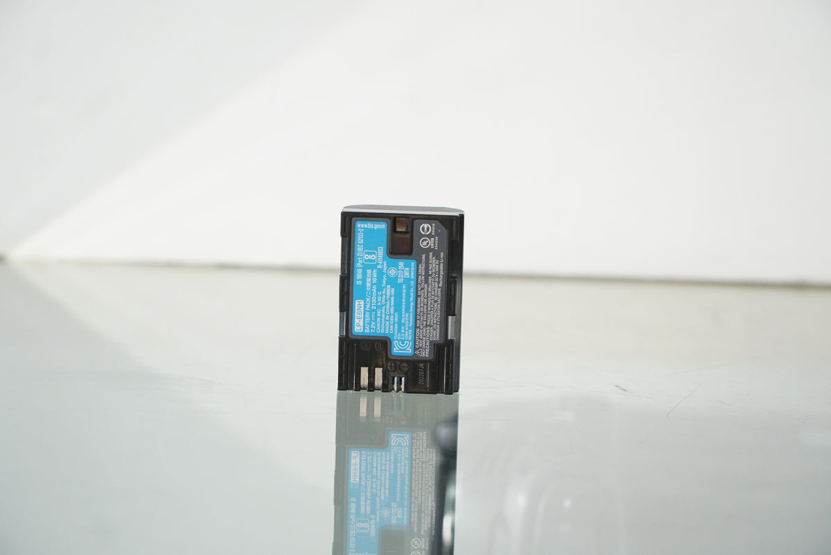 Canon LP-E6NH Rechargeable Lithium-Ion Battery Pack #207JA, Used