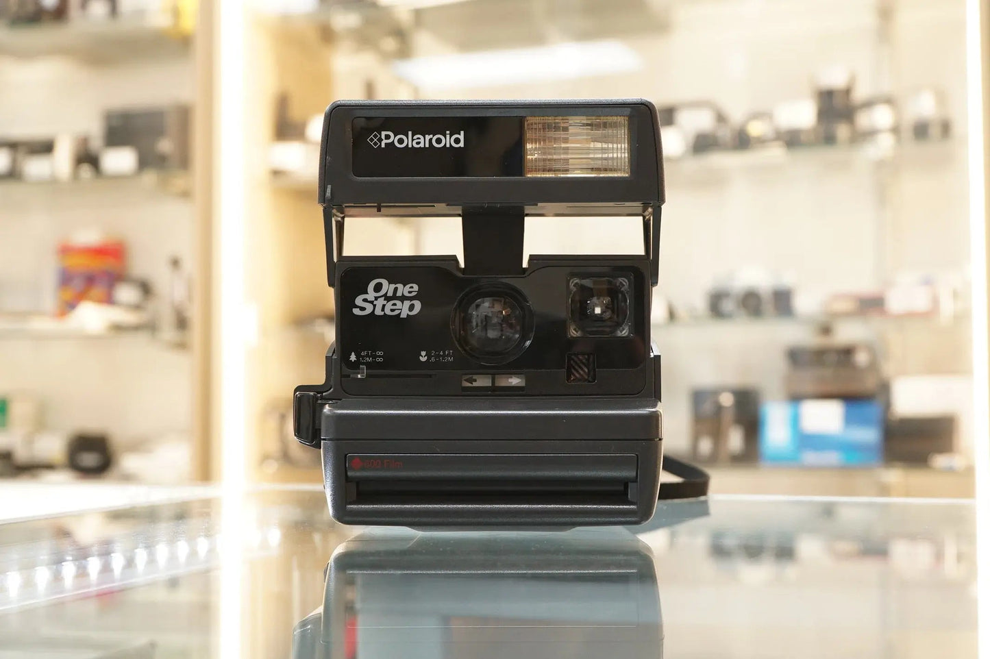 POLAROID ONESTEP-BLK One Step Polaroid Film Camera, Used - AVC photo video store