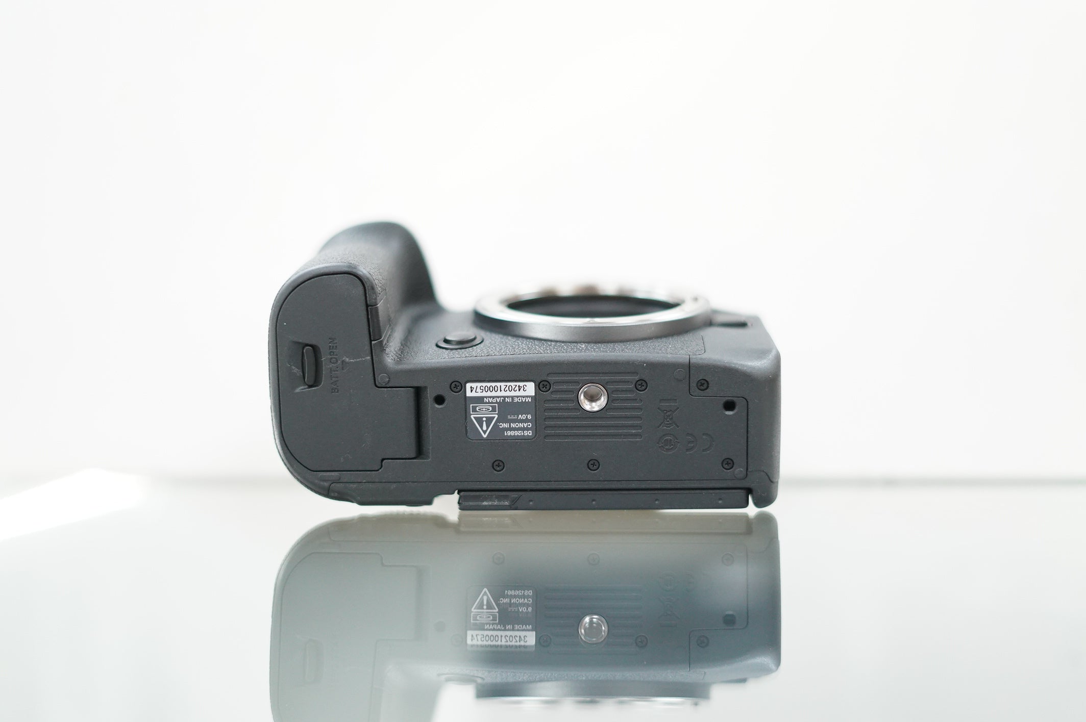Canon R6 Mark II Mirrorless Camera #00574, Used