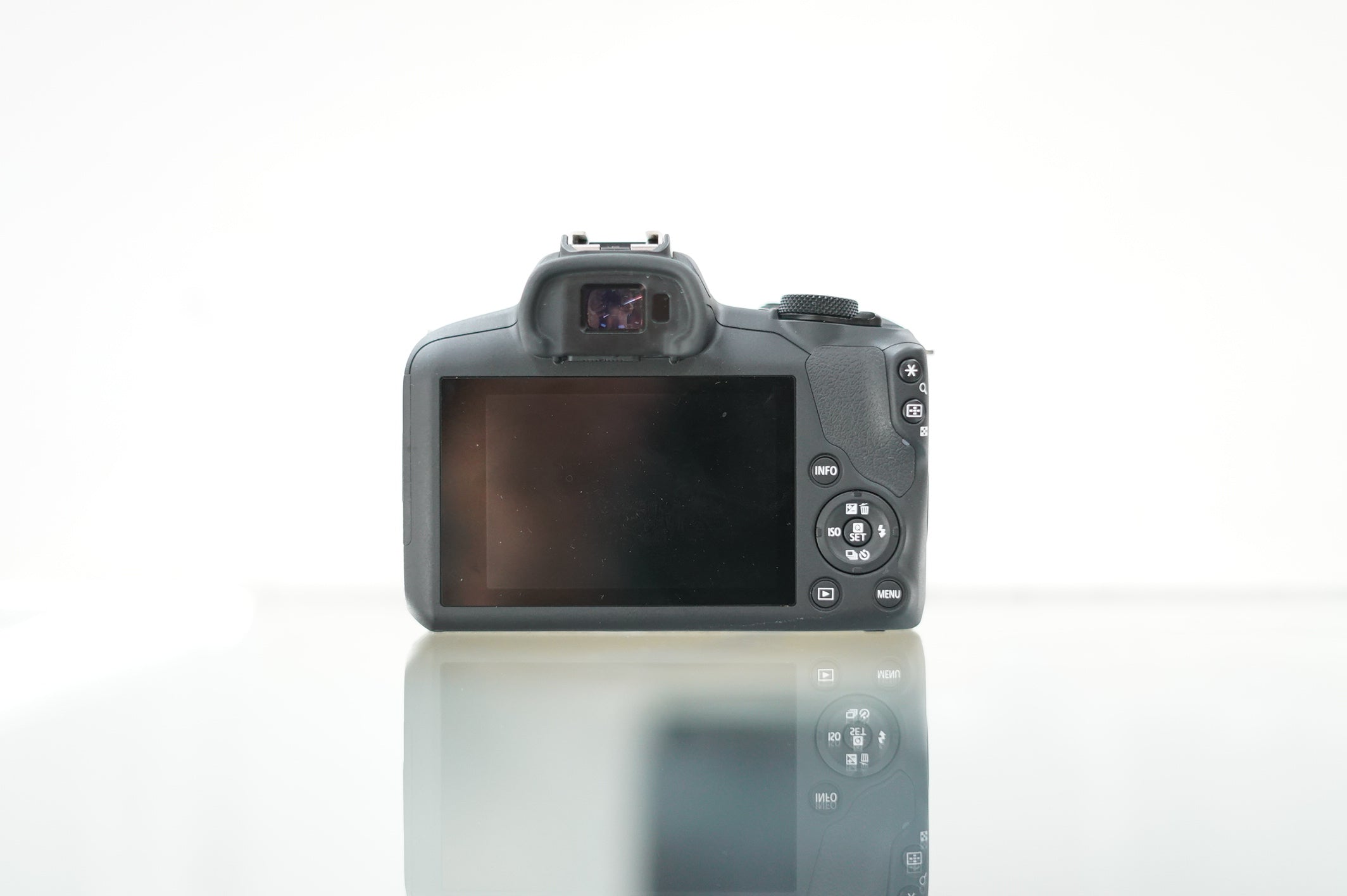 Canon EOS R100 Mirrorless Camera #00400, Used