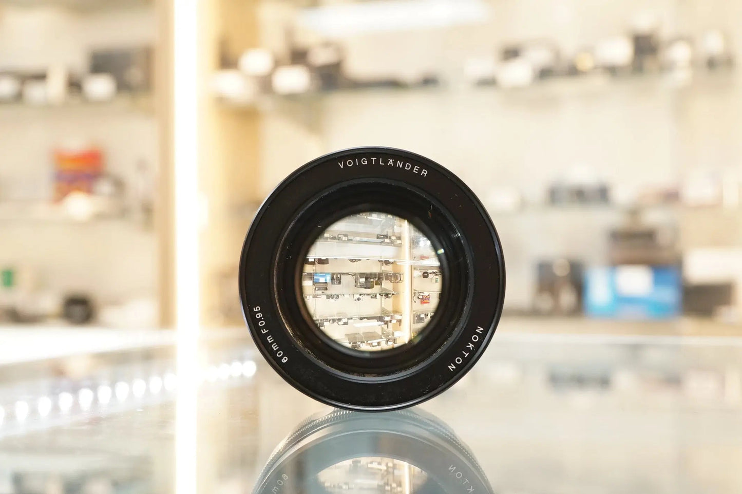 VOIGTLANDER 60MMF2-20117 Nokton 60mm f/0.95 Lens for Micro Four Thirds, Used - AVC photo video store