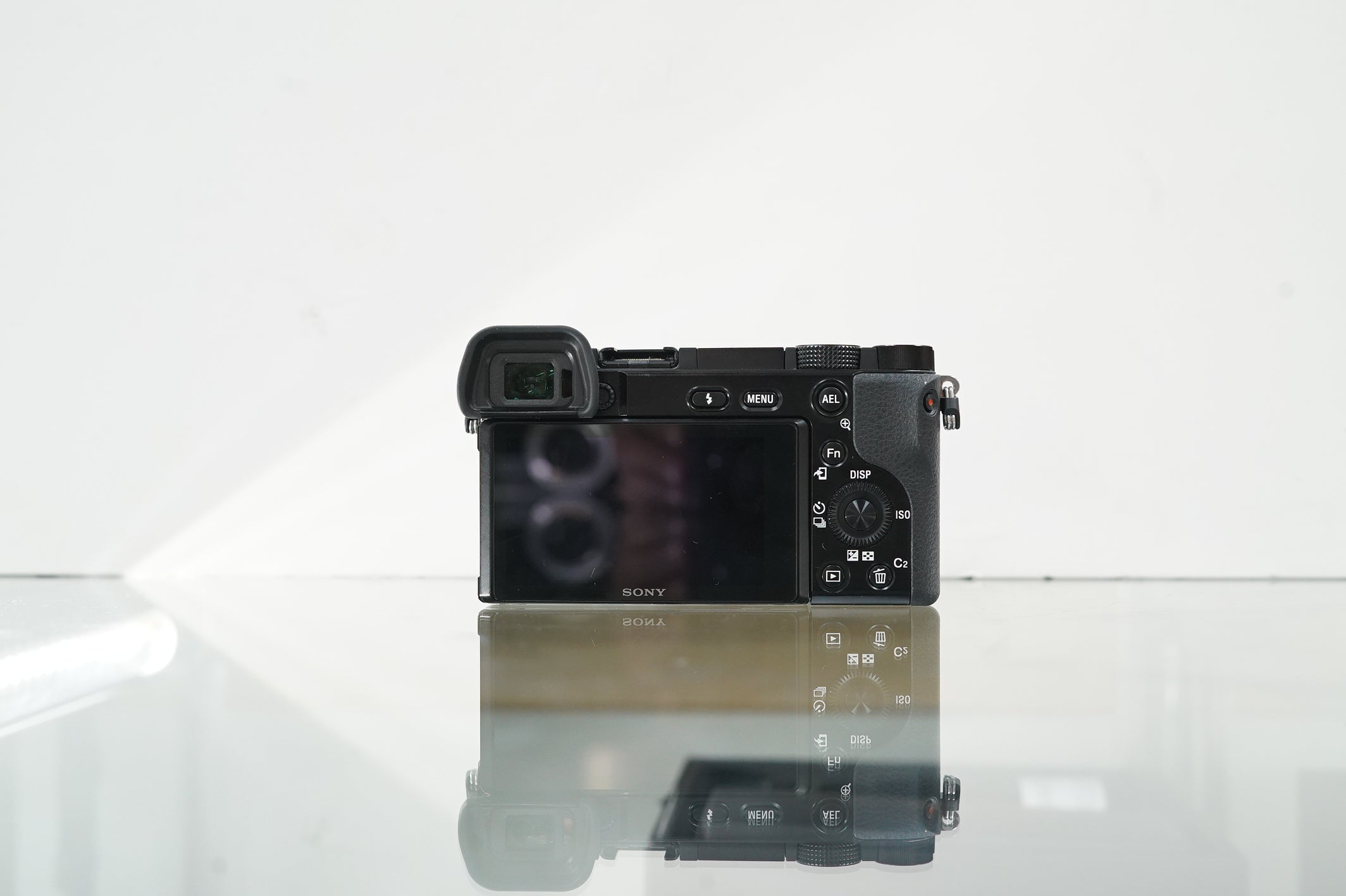 Sony a6100 Mirrorless Camera w/E 16-50mm 3.5-5.6 OSS Lens #6455613 Used