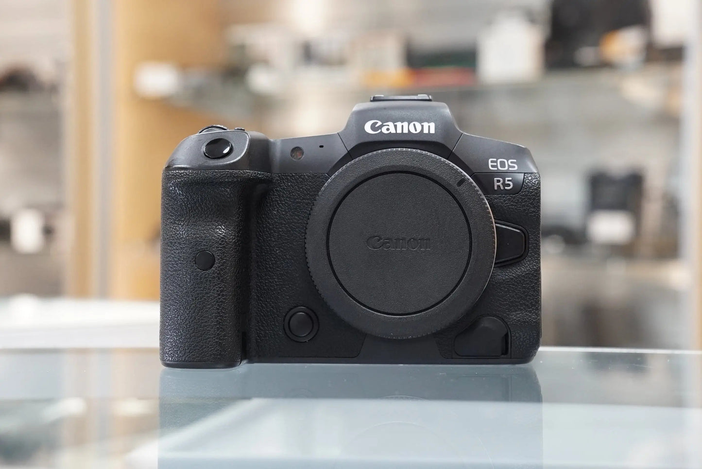 Canon EOS R5 Mirrorless Camera w/BG-R10 Battery Grip #04990, Used