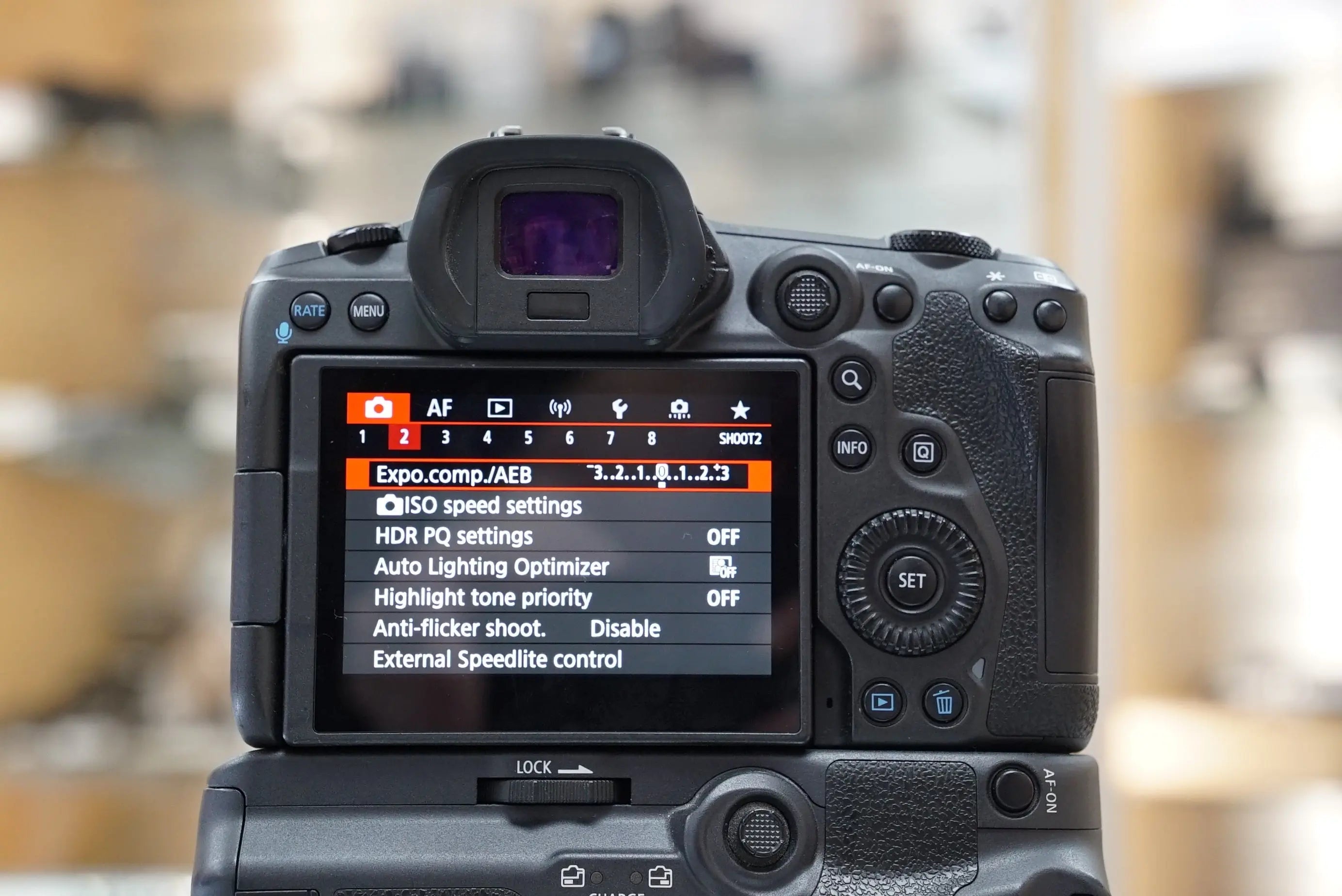 Canon EOS R5 Mirrorless Camera w/BG-R10 Battery Grip #04990, Used